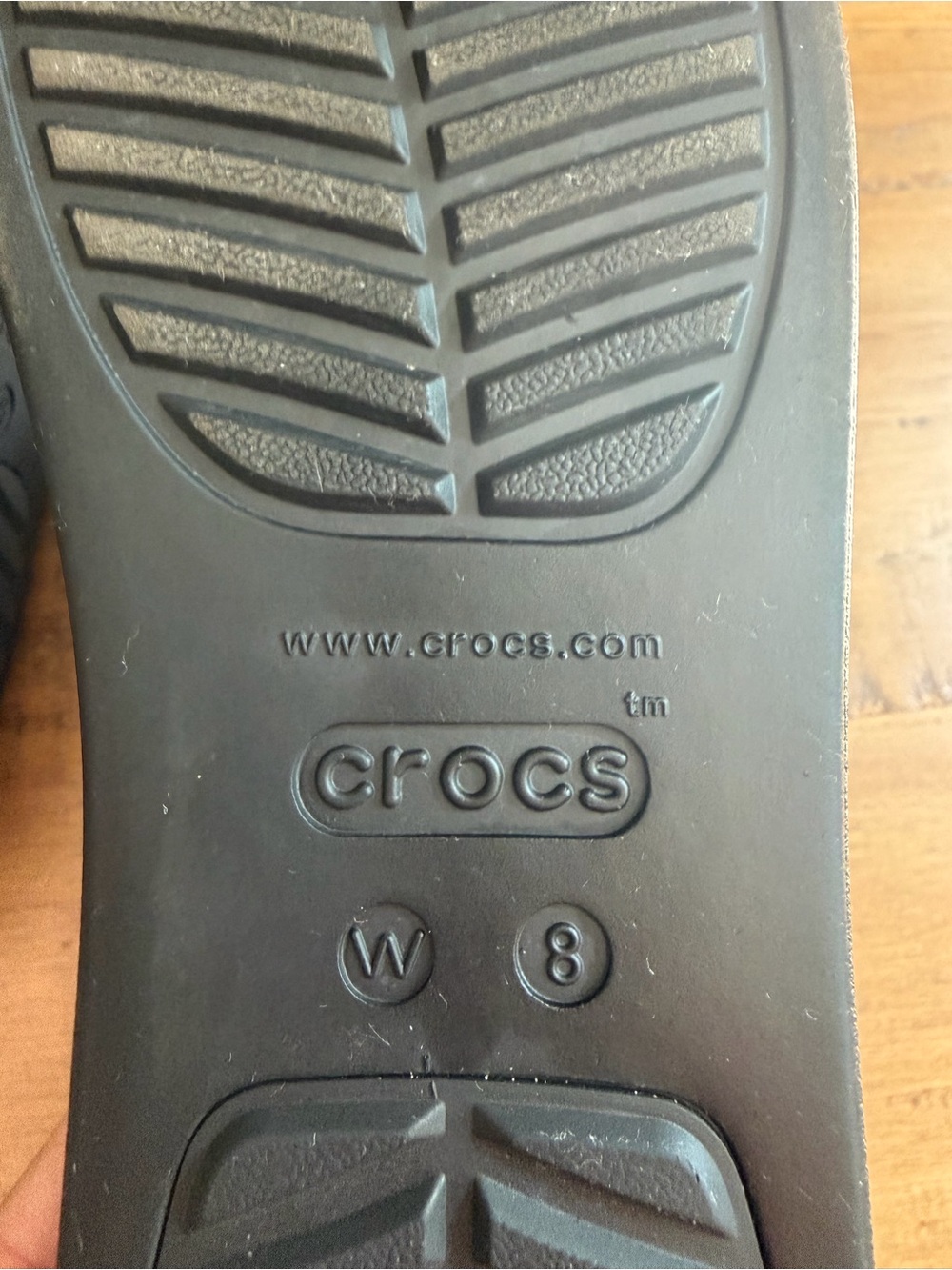 Crocs Brooklyn Low Wedge Sandals - Picture 8 of 9